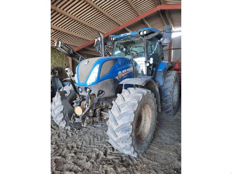 Traktor типа New Holland T7-165S, Gebrauchtmaschine в ANTIGNY (Фотография 2)