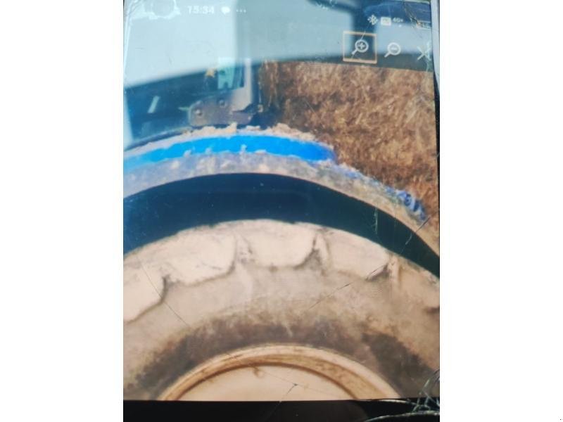 Traktor Türe ait New Holland T7-165S, Gebrauchtmaschine içinde ANTIGNY (resim 8)