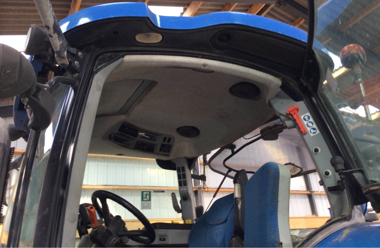 Traktor des Typs New Holland T7 170, Gebrauchtmaschine in LA ROCHE JAUDY (Bild 7)