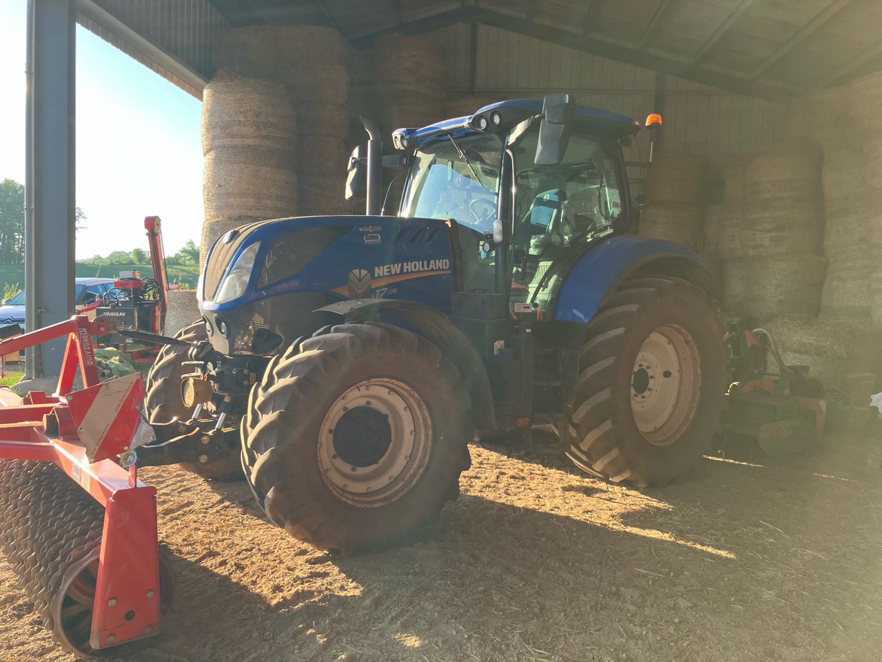 Traktor typu New Holland T7 175, Gebrauchtmaschine v MORLHON LE HAUT (Obrázek 3)