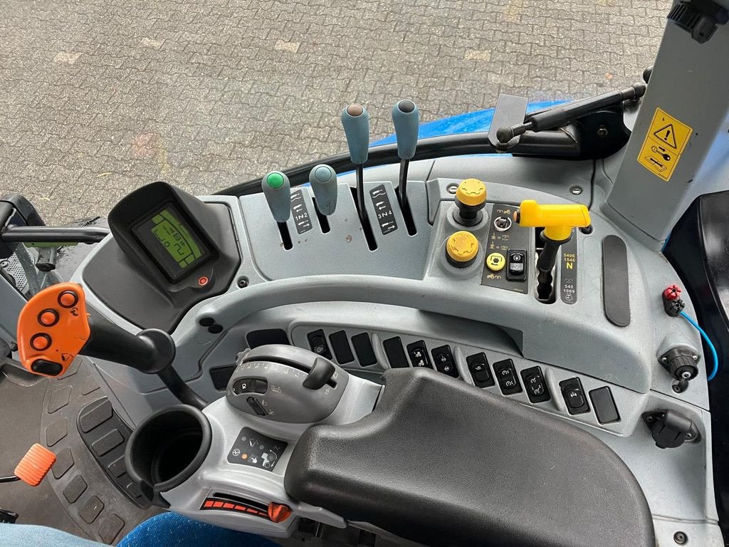 Traktor of the type New Holland T7 185 RC, Gebrauchtmaschine in Wierden (Picture 3)
