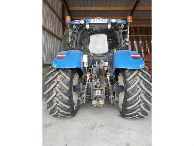 Traktor van het type New Holland T7-185AC, Gebrauchtmaschine in ANTIGNY (Foto 4)