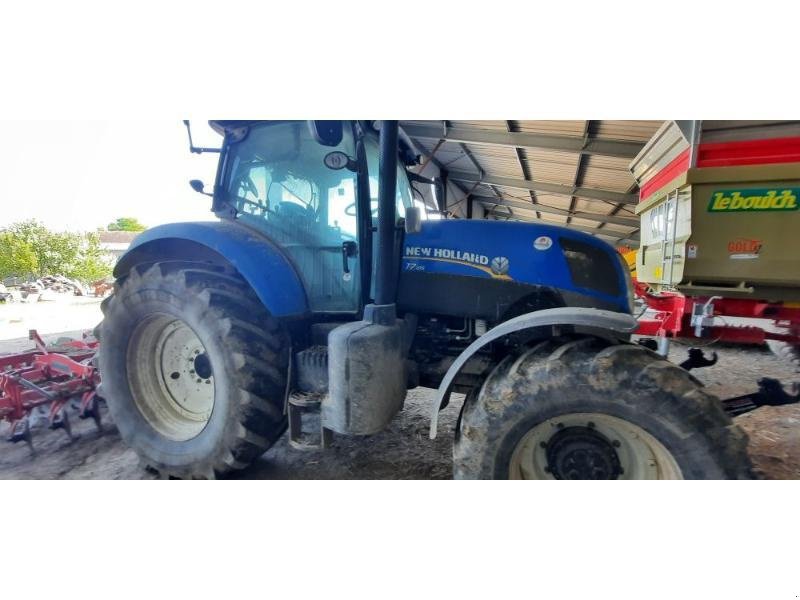 Traktor типа New Holland T7-185PC, Gebrauchtmaschine в ANTIGNY (Фотография 2)