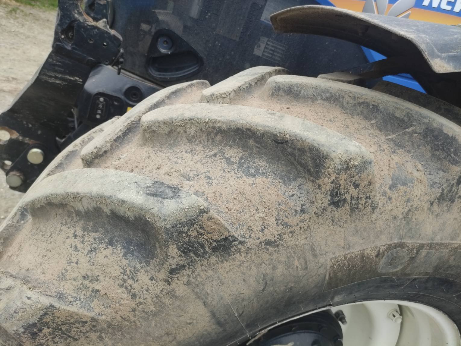 Traktor типа New Holland T7 190 AC, Gebrauchtmaschine в Le Horps (Фотография 5)