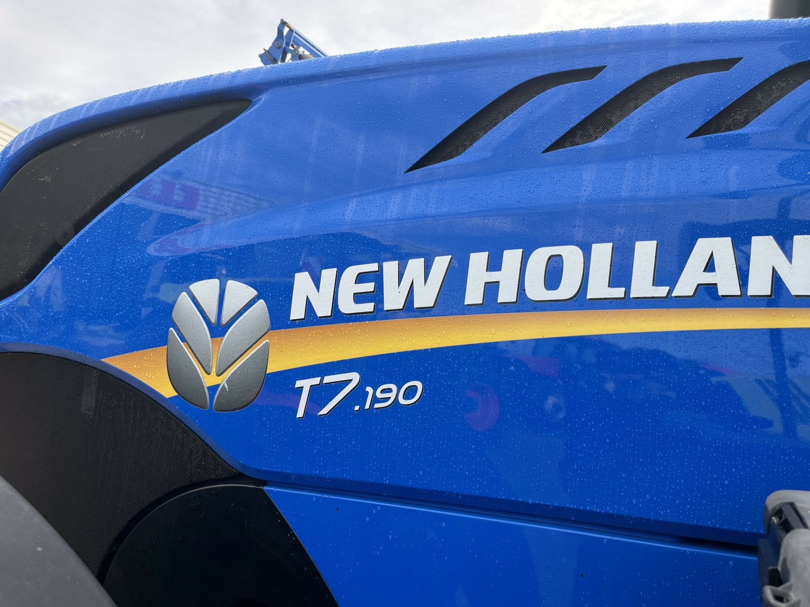 Traktor Türe ait New Holland T7-190 POWERCOMMAND, Gebrauchtmaschine içinde PONTIVY (resim 8)