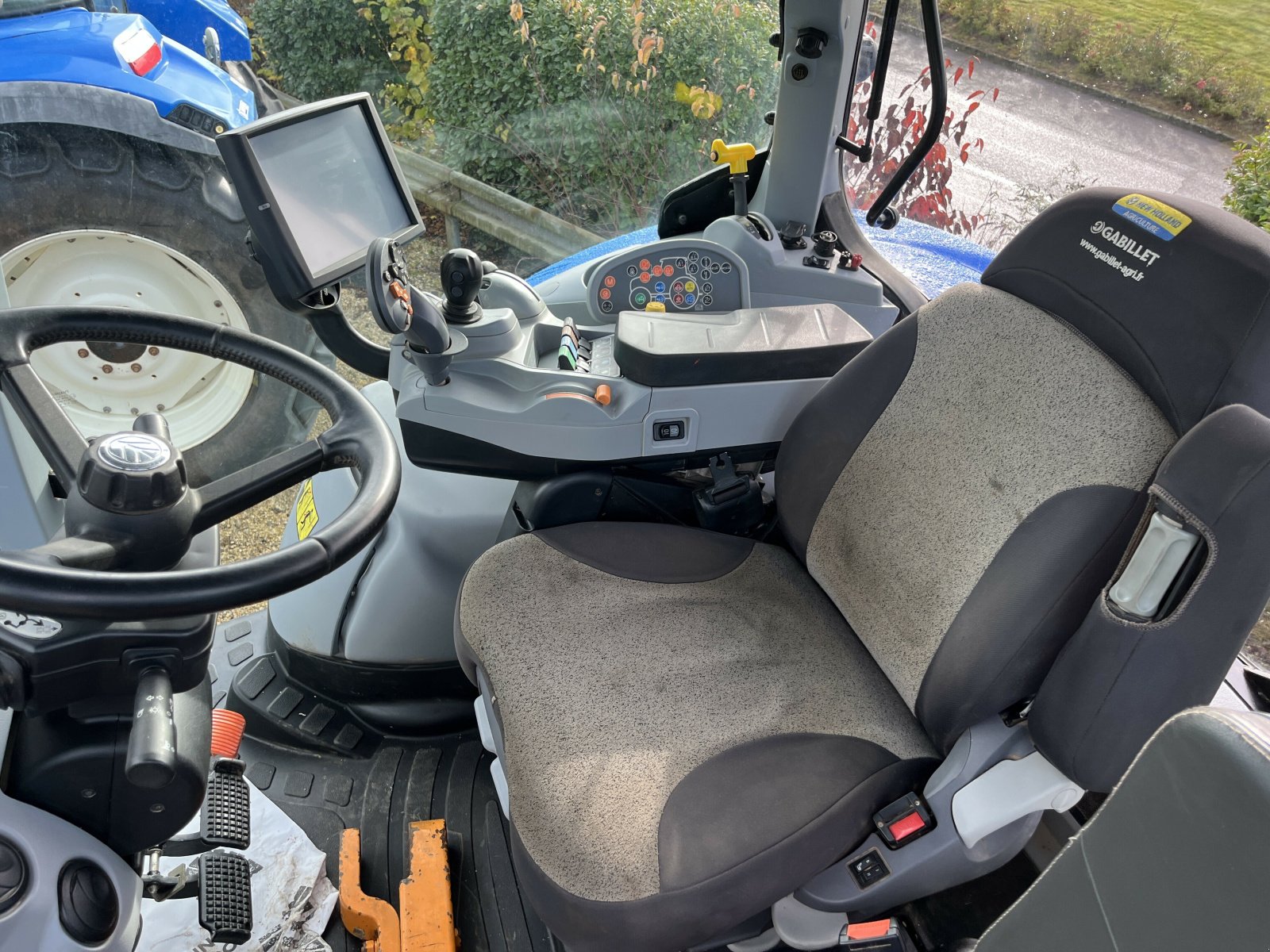 Traktor Türe ait New Holland T7-190 POWERCOMMAND, Gebrauchtmaschine içinde PONTIVY (resim 2)