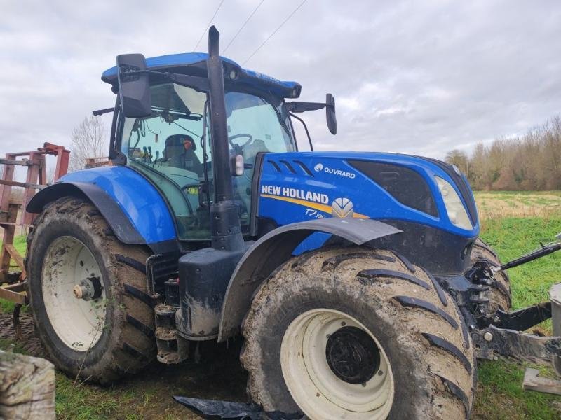 Traktor van het type New Holland T7-190RC, Gebrauchtmaschine in ANTIGNY (Foto 2)
