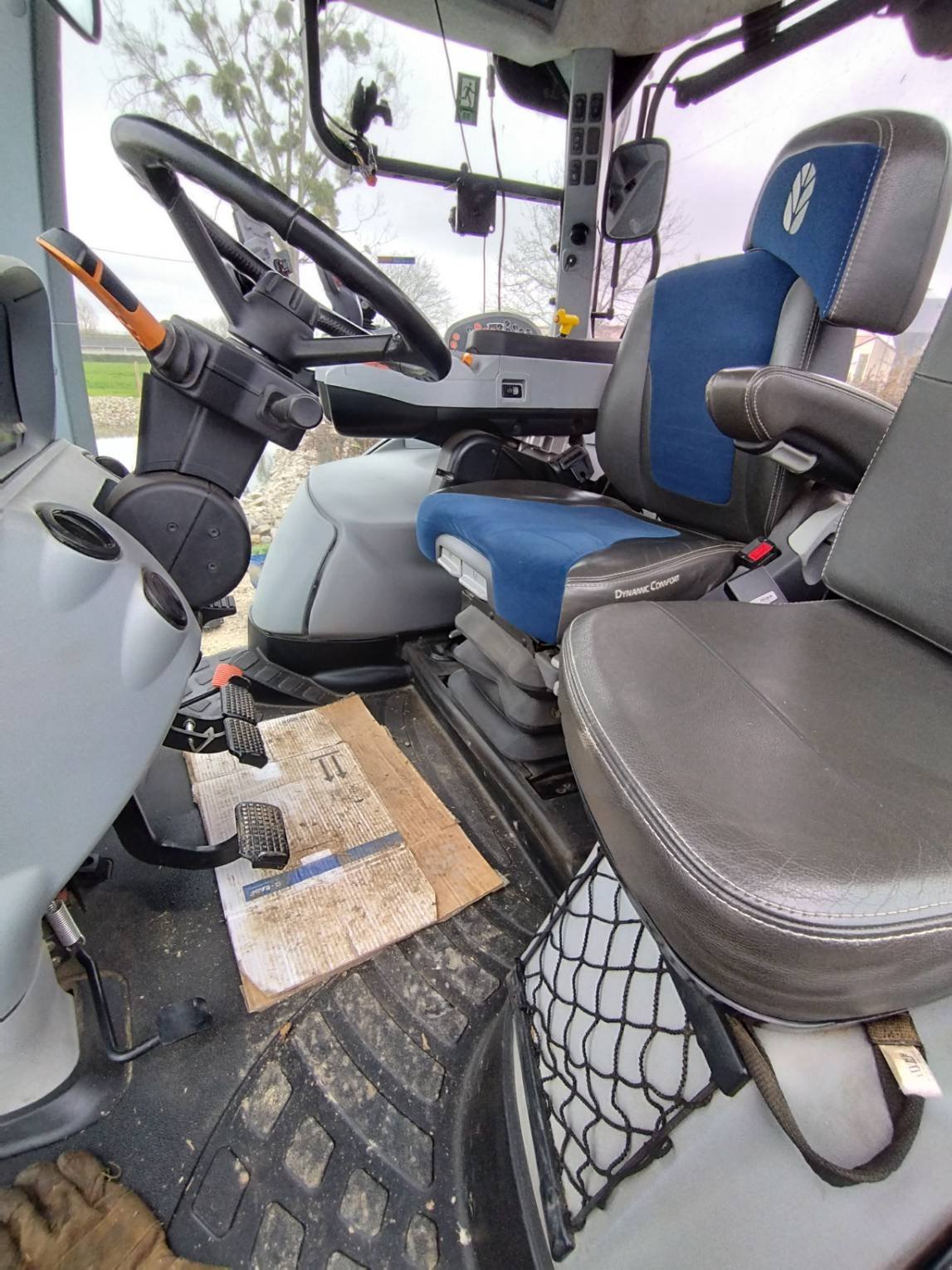 Traktor del tipo New Holland T7 210 AC, Gebrauchtmaschine In Le Horps (Immagine 4)