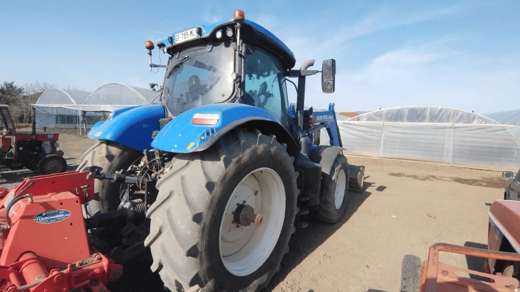 Traktor typu New Holland T7 210 AUTO, Gebrauchtmaschine v ENNEZAT (Obrázek 3)