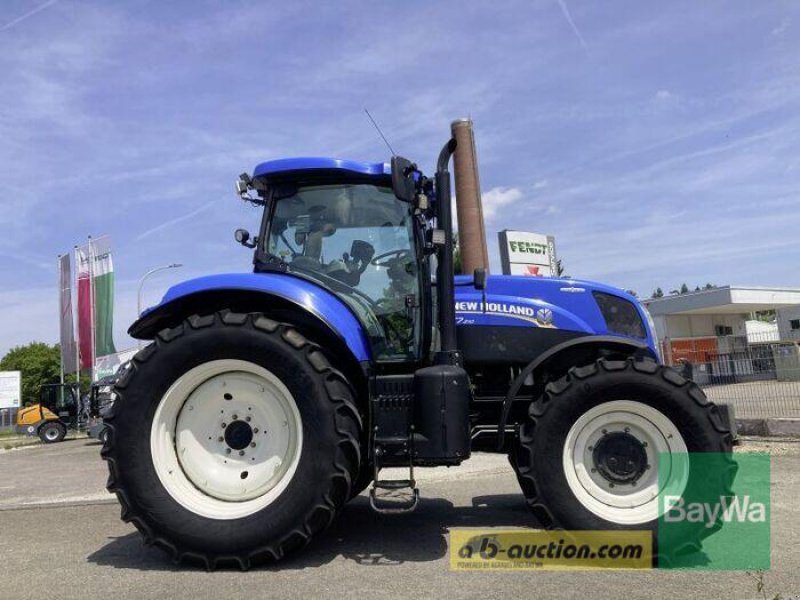 Traktor des Typs New Holland T7 210 AUTOCOMAND, Gebrauchtmaschine in Dinkelsbühl (Bild 12)