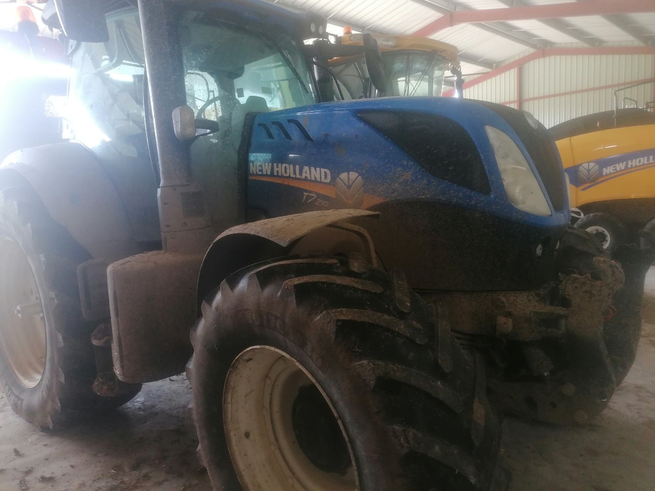 Traktor typu New Holland T7 210 SW, Gebrauchtmaschine v Lalœuf (Obrázek 2)