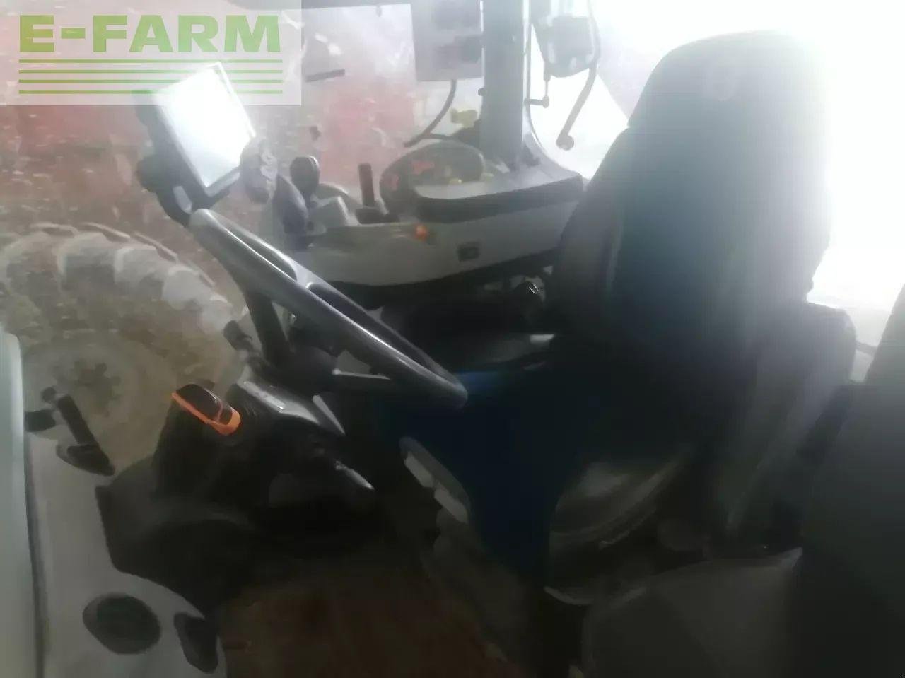 Traktor типа New Holland t7 210 sw, Gebrauchtmaschine в CHAUVONCOURT (Фотография 11)