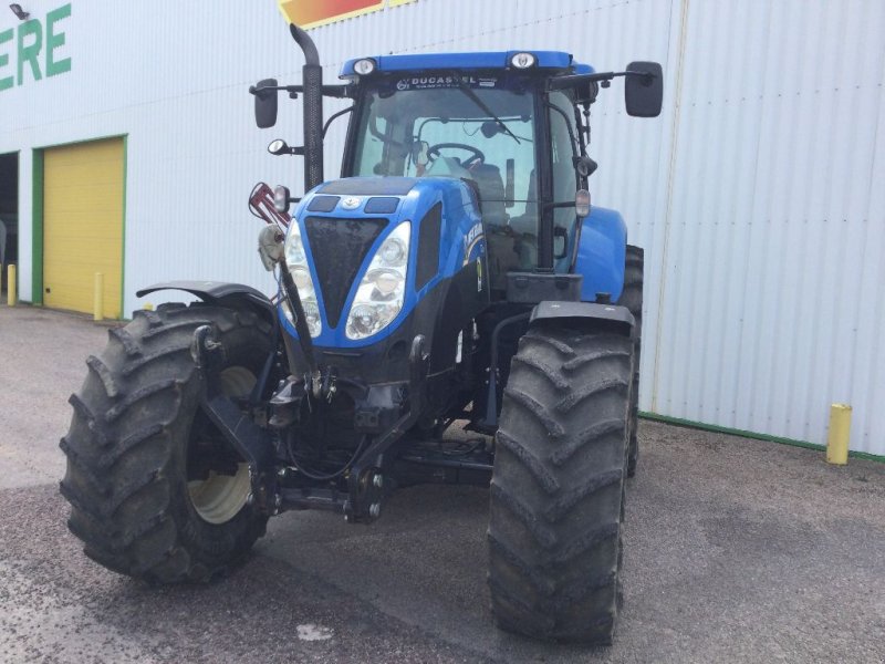 Traktor of the type New Holland T7-210, Gebrauchtmaschine in LISIEUX (Picture 1)