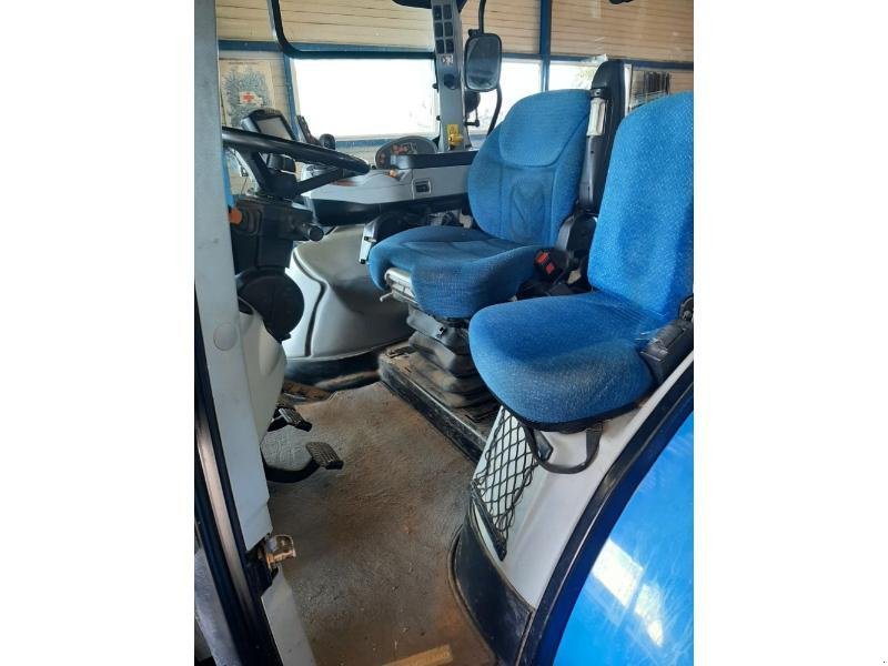 Traktor typu New Holland T7-210AC, Gebrauchtmaschine v ANTIGNY (Obrázek 5)