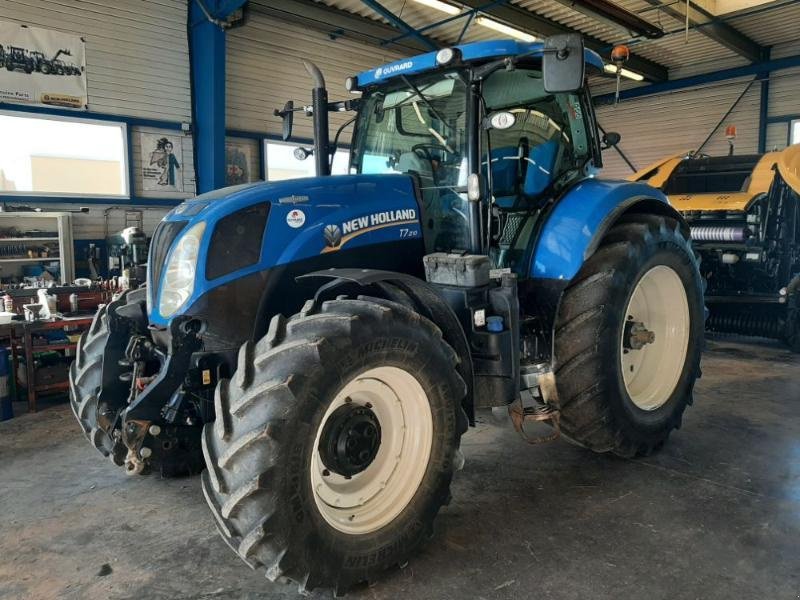 Traktor typu New Holland T7-210AC, Gebrauchtmaschine v ANTIGNY (Obrázek 1)