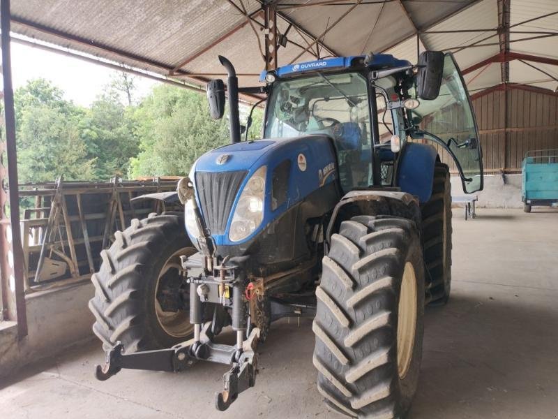 Traktor tipa New Holland T7-220PC-SW, Gebrauchtmaschine u ANTIGNY (Slika 1)