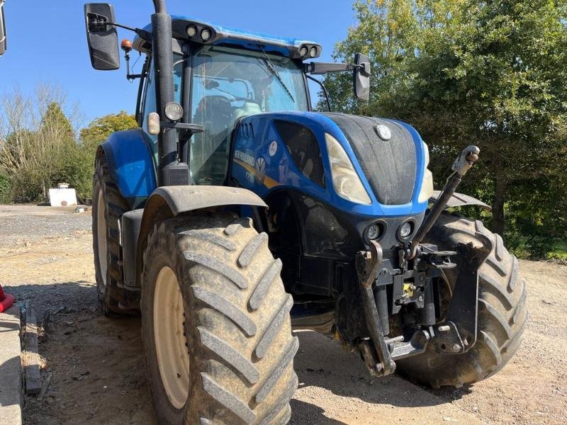 Traktor typu New Holland T7-230PC, Gebrauchtmaschine v ANTIGNY (Obrázek 1)