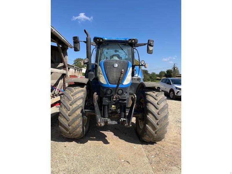 Traktor типа New Holland T7-230PC, Gebrauchtmaschine в ANTIGNY (Фотография 2)