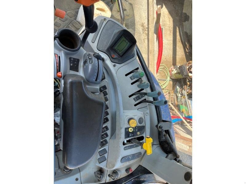 Traktor typu New Holland T7-230PC, Gebrauchtmaschine v ANTIGNY (Obrázek 11)