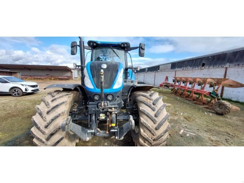 Traktor des Typs New Holland T7-260PC-SW, Gebrauchtmaschine in CHAUMONT (Bild 1)