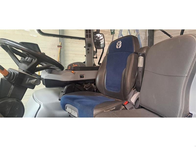 Traktor типа New Holland T7-260PC-SW, Gebrauchtmaschine в CHAUMONT (Фотография 3)