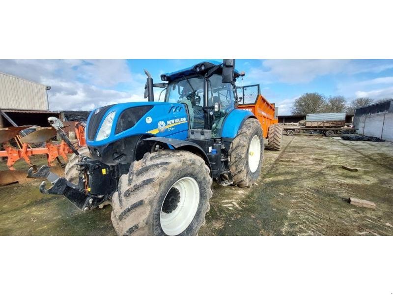 Traktor des Typs New Holland T7-260PC-SW, Gebrauchtmaschine in CHAUMONT (Bild 4)