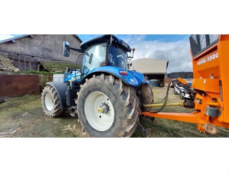Traktor des Typs New Holland T7-260PC-SW, Gebrauchtmaschine in CHAUMONT (Bild 3)