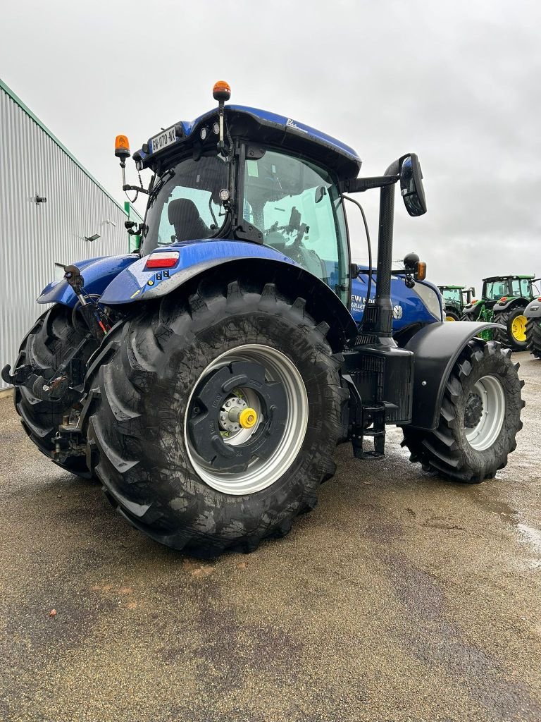 Traktor typu New Holland T.7 270 AC, Gebrauchtmaschine w MAYENNE (Zdjęcie 7)
