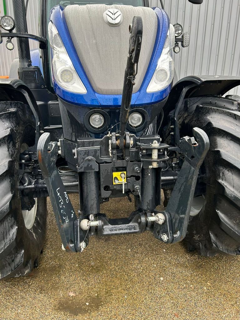 Traktor typu New Holland T.7 270 AC, Gebrauchtmaschine w MAYENNE (Zdjęcie 4)