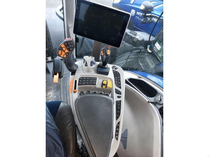 Traktor des Typs New Holland T7-275AC-PLMI, Gebrauchtmaschine in ANTIGNY (Bild 7)