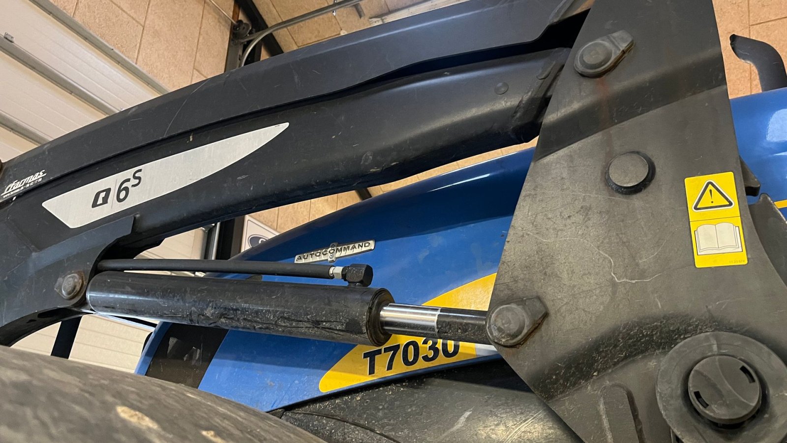 Traktor des Typs New Holland T7030 Autocommand m læsser, Gebrauchtmaschine in Vejle (Bild 1)