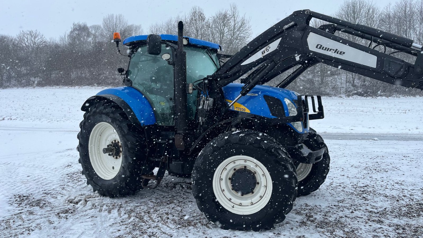 Traktor типа New Holland T7030 Autocommand m læsser, Gebrauchtmaschine в Vejle (Фотография 1)