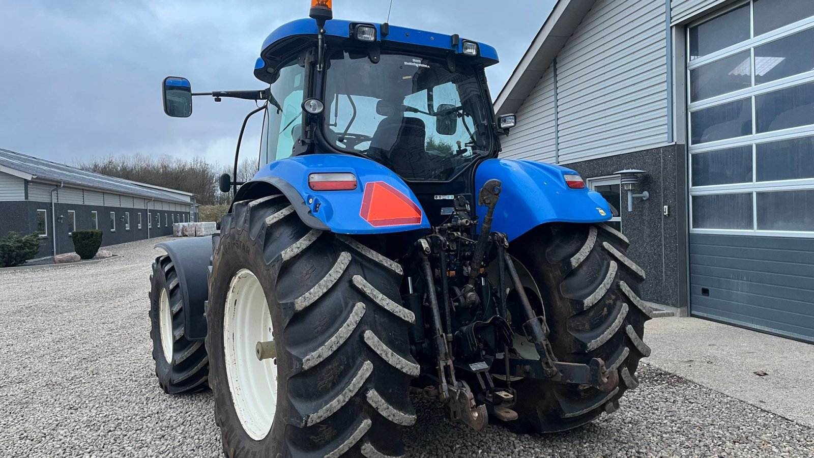 Traktor del tipo New Holland T7030 Med frontlift og frontPTO, Gebrauchtmaschine en Lintrup (Imagen 5)