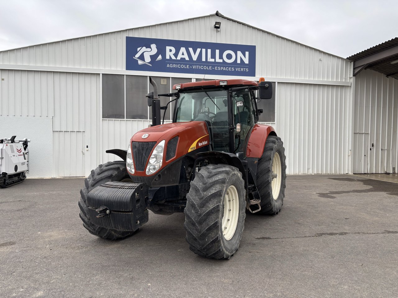 Traktor Türe ait New Holland T7030, Gebrauchtmaschine içinde VERT TOULON (resim 11)