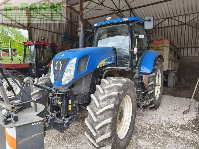 Traktor vrste New Holland t7030, Gebrauchtmaschine v CHAUVONCOURT (Slika 1)