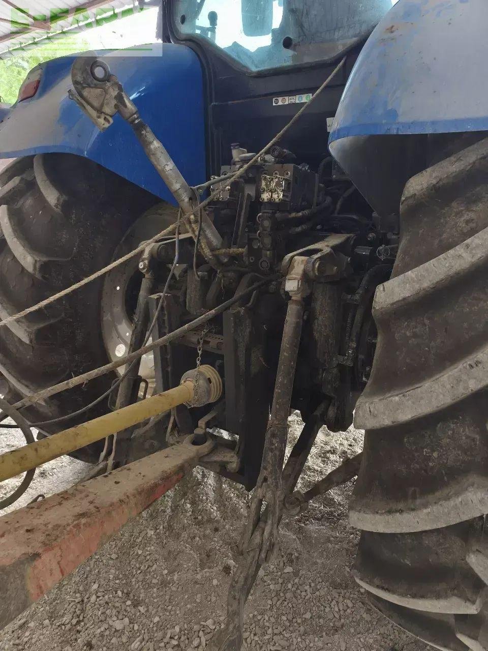 Traktor du type New Holland t7030, Gebrauchtmaschine en CHAUVONCOURT (Photo 4)