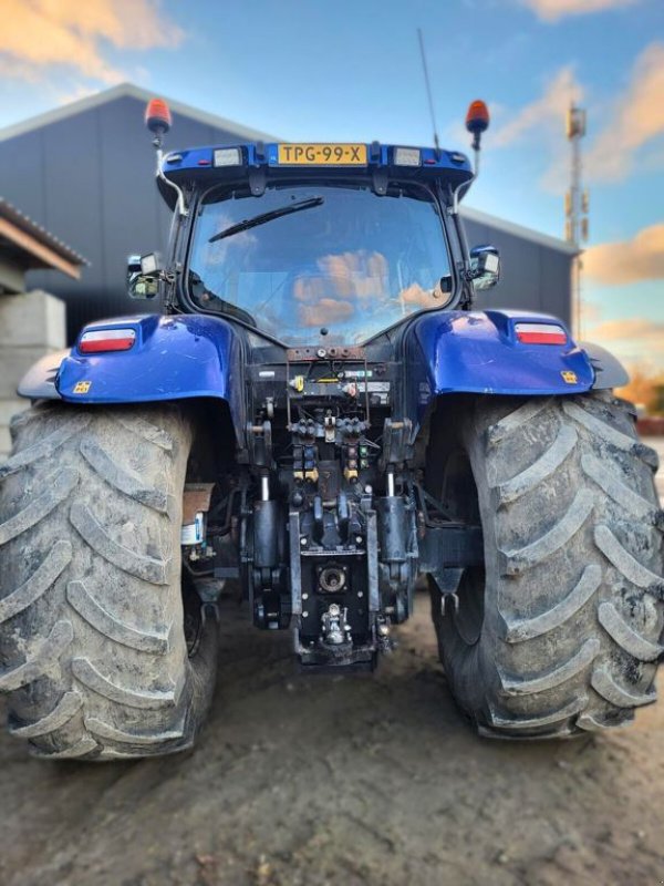 Traktor van het type New Holland T7040 PC Blue Power, Gebrauchtmaschine in BOEKEL (Foto 3)