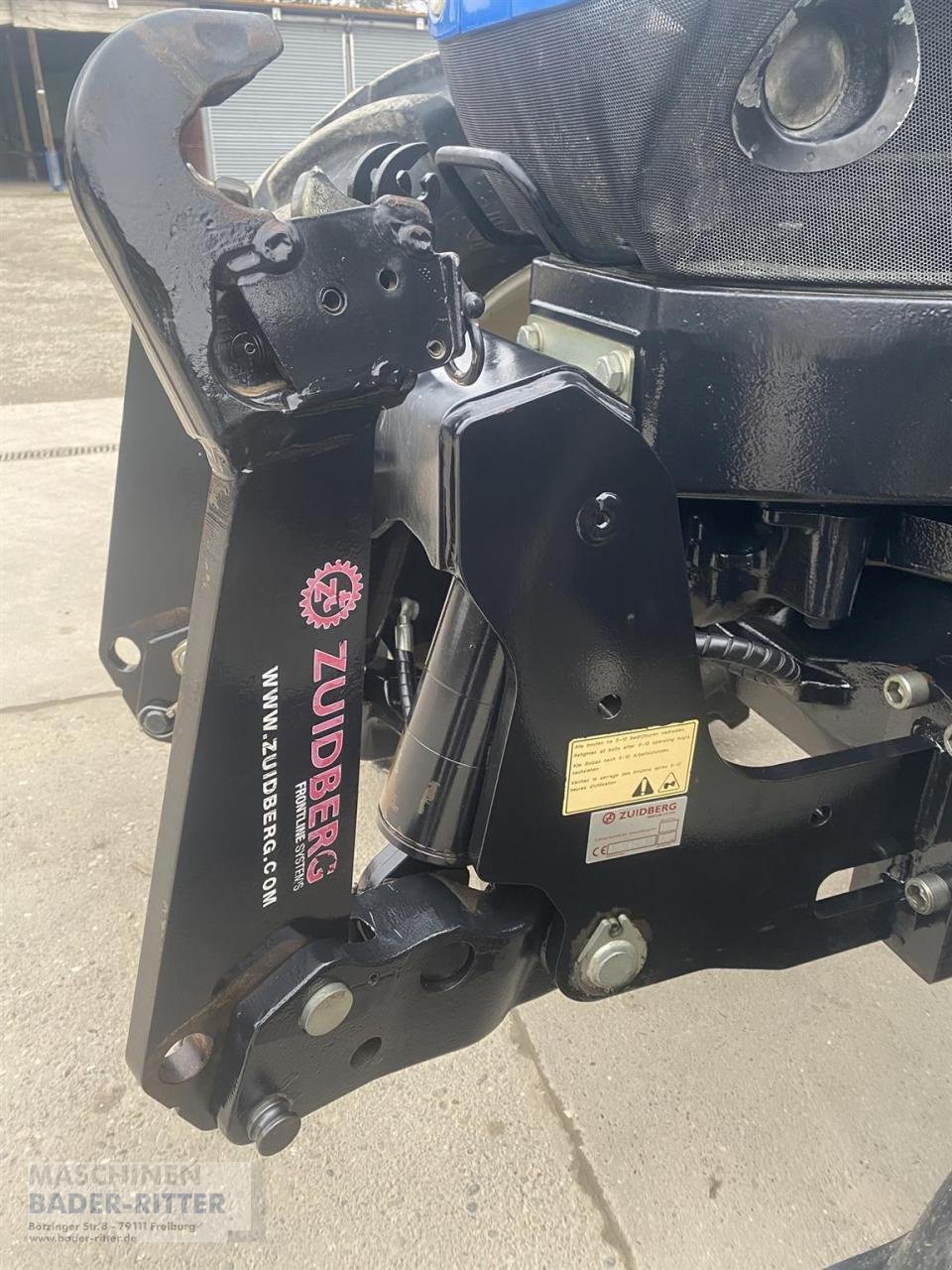 Traktor des Typs New Holland T7040 PC, Gebrauchtmaschine in Freiburg (Bild 5)