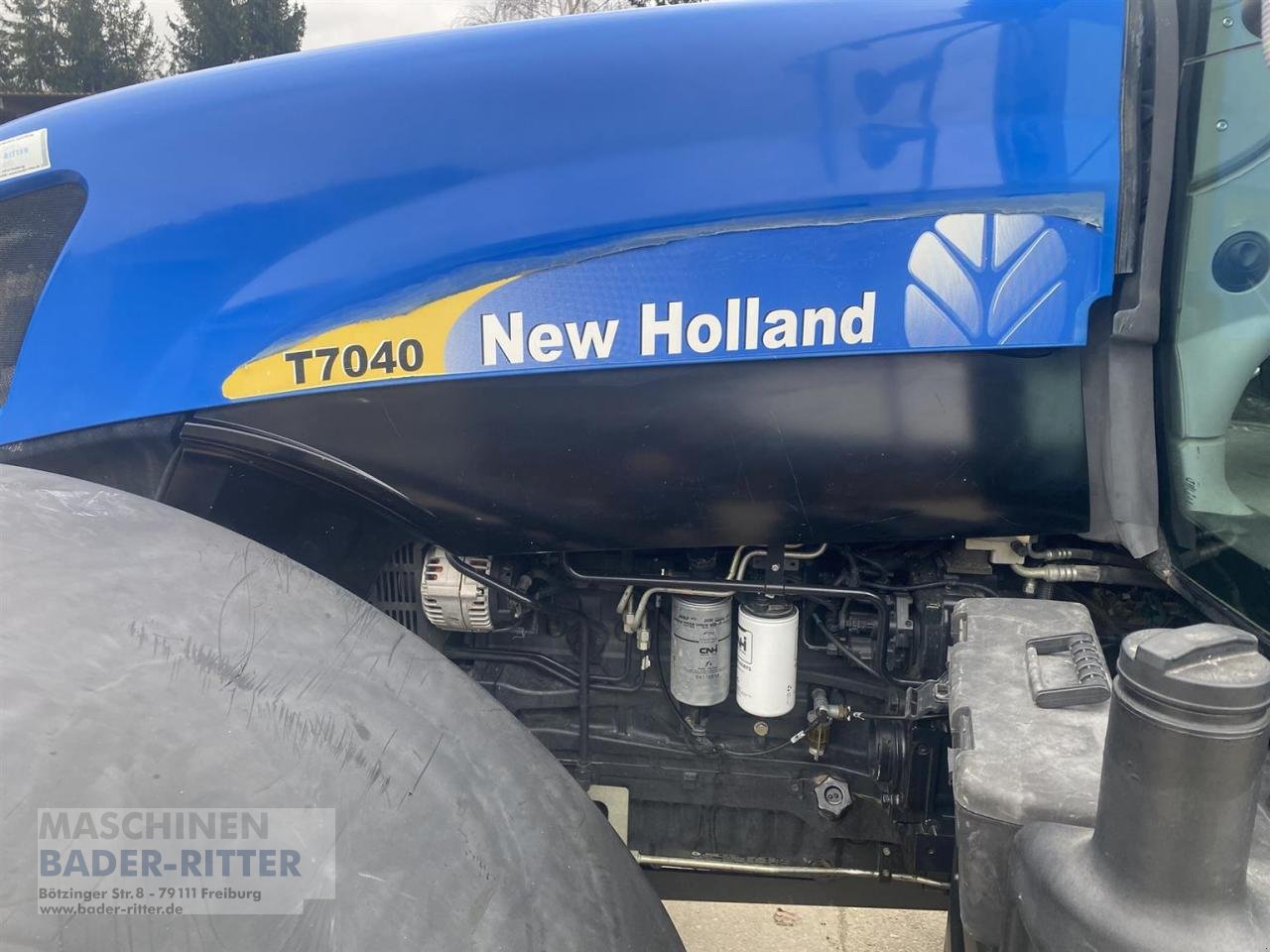 Traktor des Typs New Holland T7040 PC, Gebrauchtmaschine in Freiburg (Bild 10)