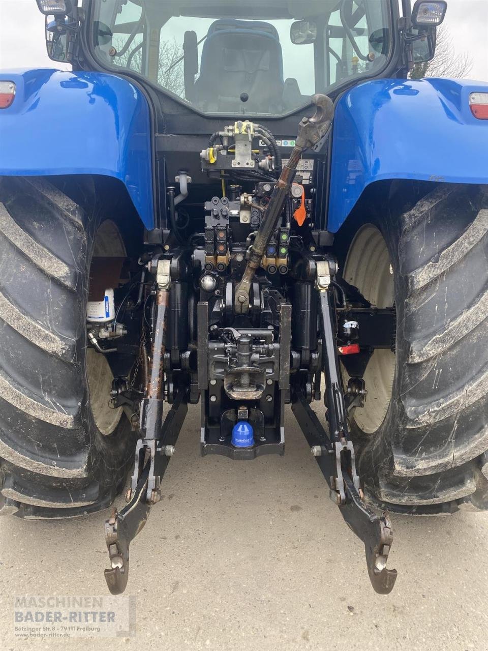 Traktor des Typs New Holland T7040 PC, Gebrauchtmaschine in Freiburg (Bild 12)
