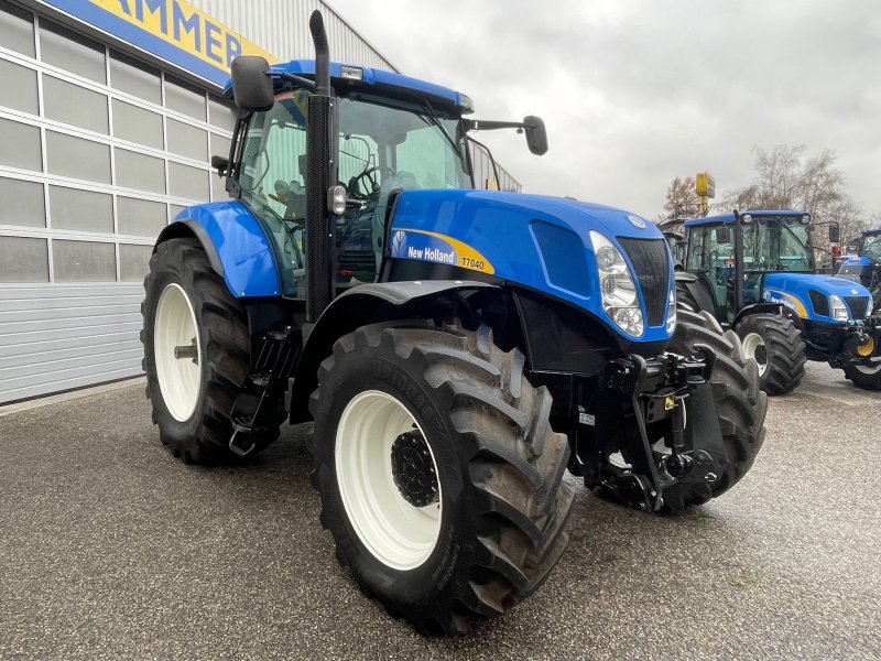 Traktor typu New Holland T7040 Power Command, Gebrauchtmaschine v Burgkirchen