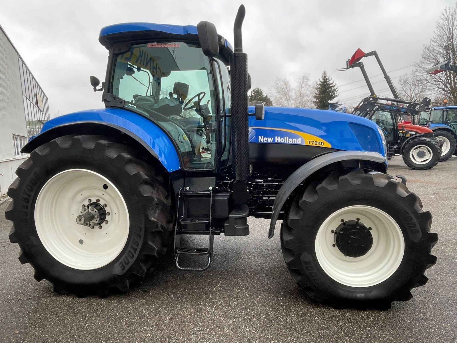 Traktor Türe ait New Holland T7040 Power Command, Gebrauchtmaschine içinde Burgkirchen (resim 5)