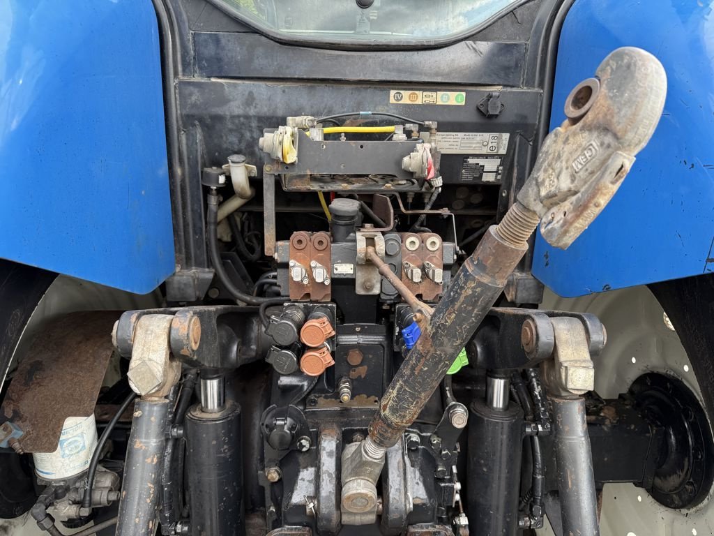 Traktor типа New Holland T7040 Power Command, Gebrauchtmaschine в BOEKEL (Фотография 10)