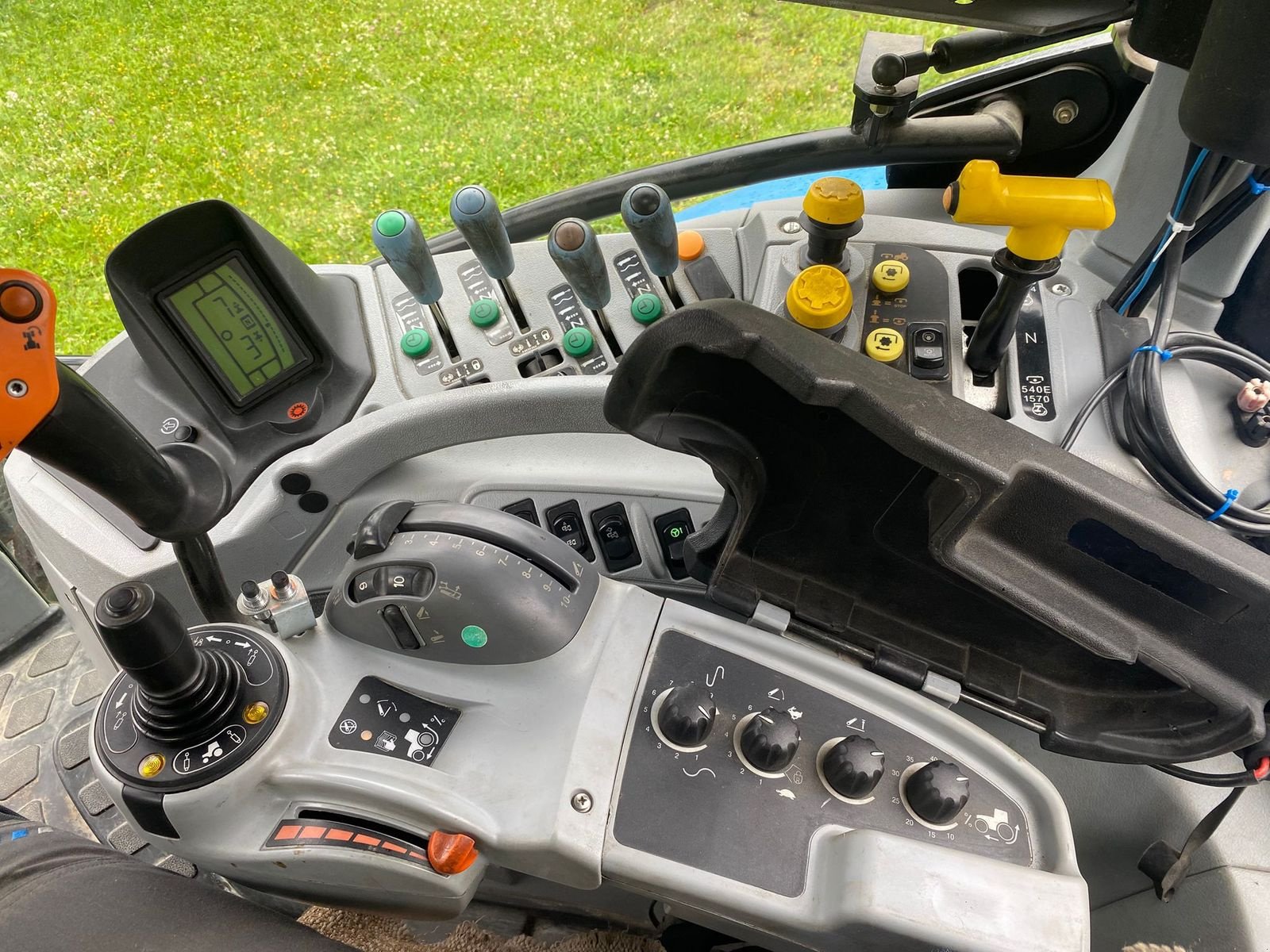 Traktor typu New Holland T7040, Gebrauchtmaschine v Burgkirchen (Obrázek 16)