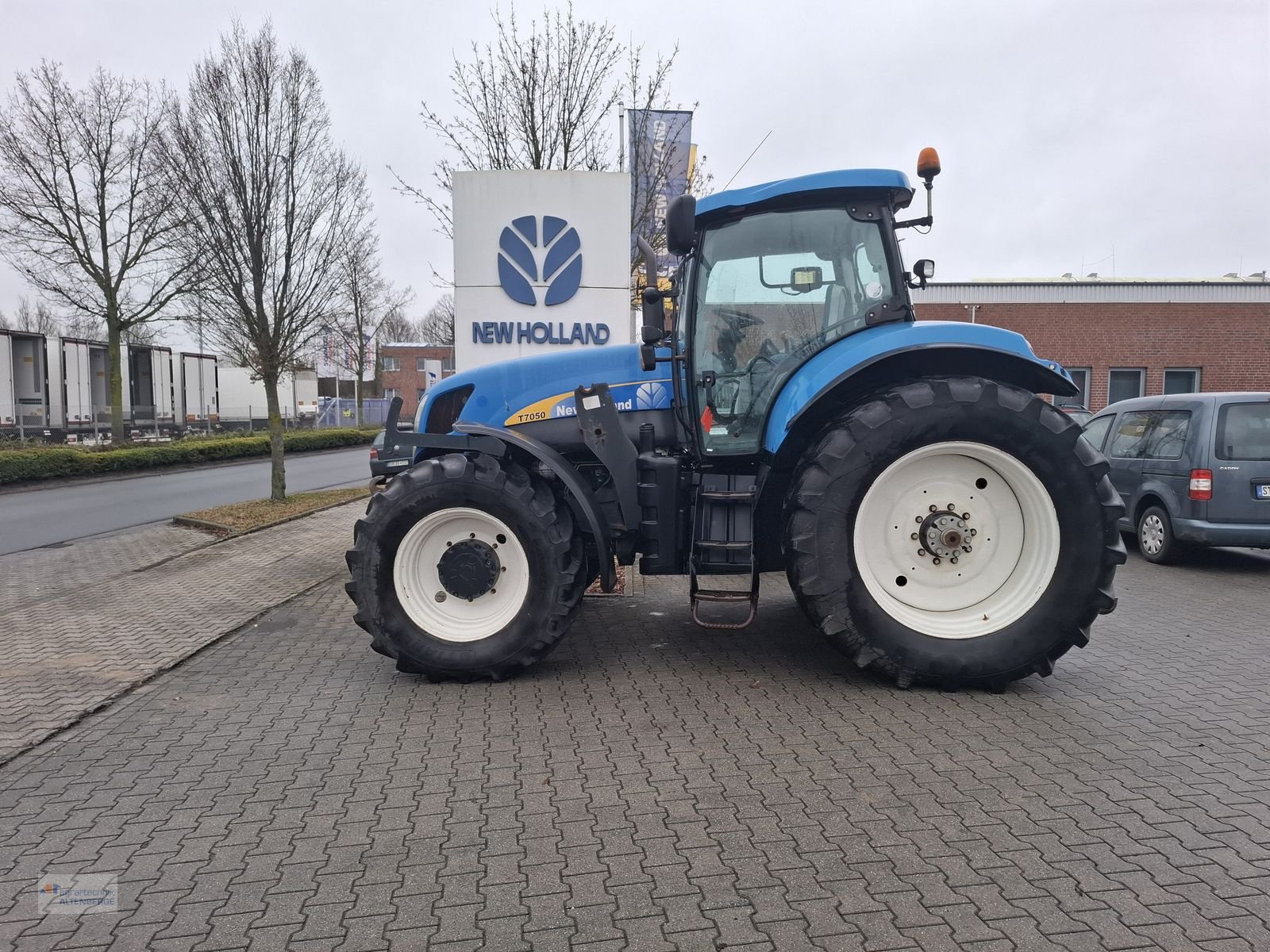 Traktor of the type New Holland T7050 PC, Gebrauchtmaschine in Altenberge (Picture 1)