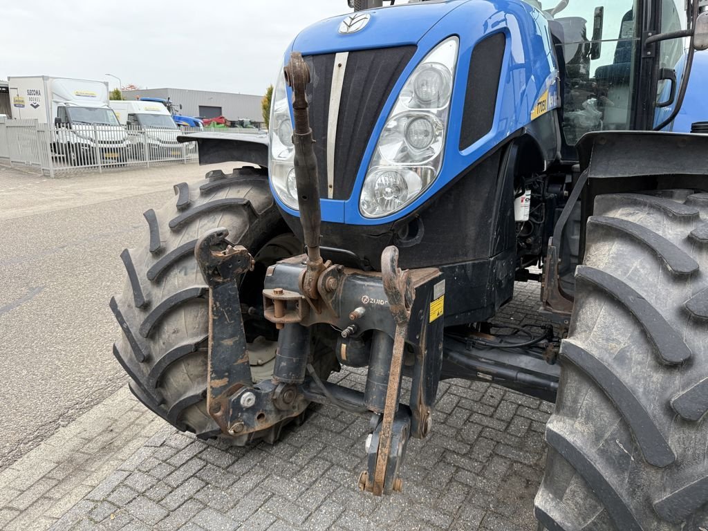 Traktor от тип New Holland T7050 Power Command, Gebrauchtmaschine в BOEKEL (Снимка 10)