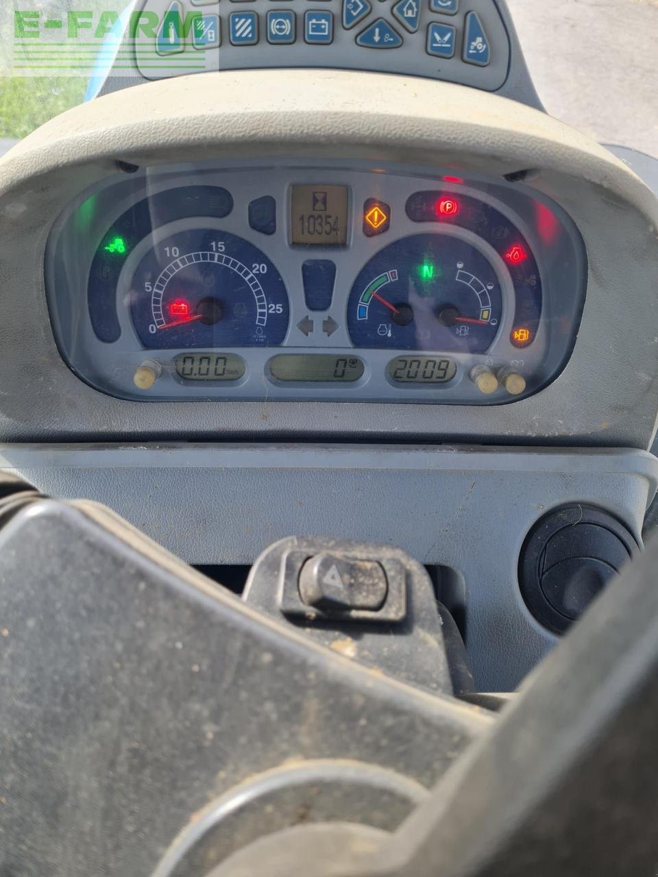 Traktor typu New Holland T7050, Gebrauchtmaschine v Hamburg (Obrázek 10)