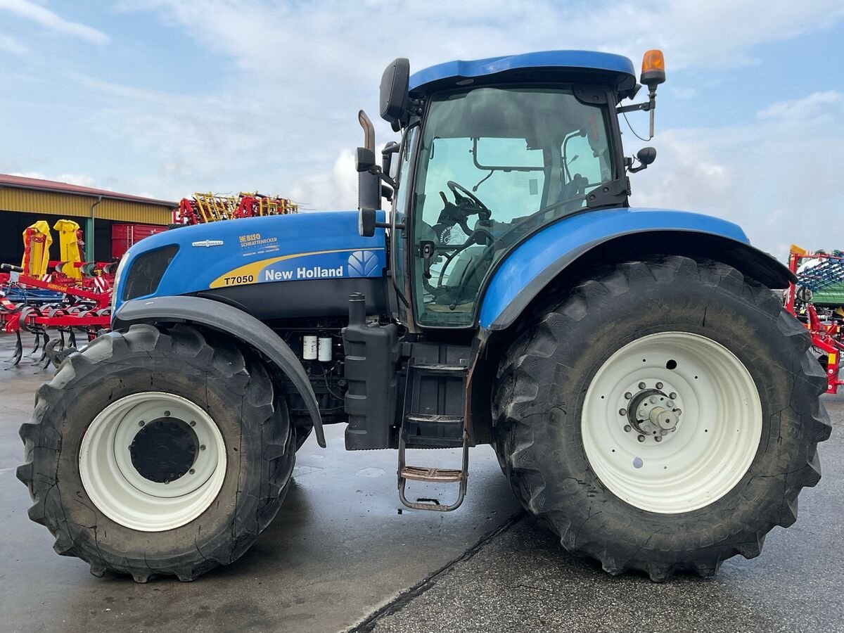 Traktor des Typs New Holland T7050, Gebrauchtmaschine in Zwettl (Bild 13)