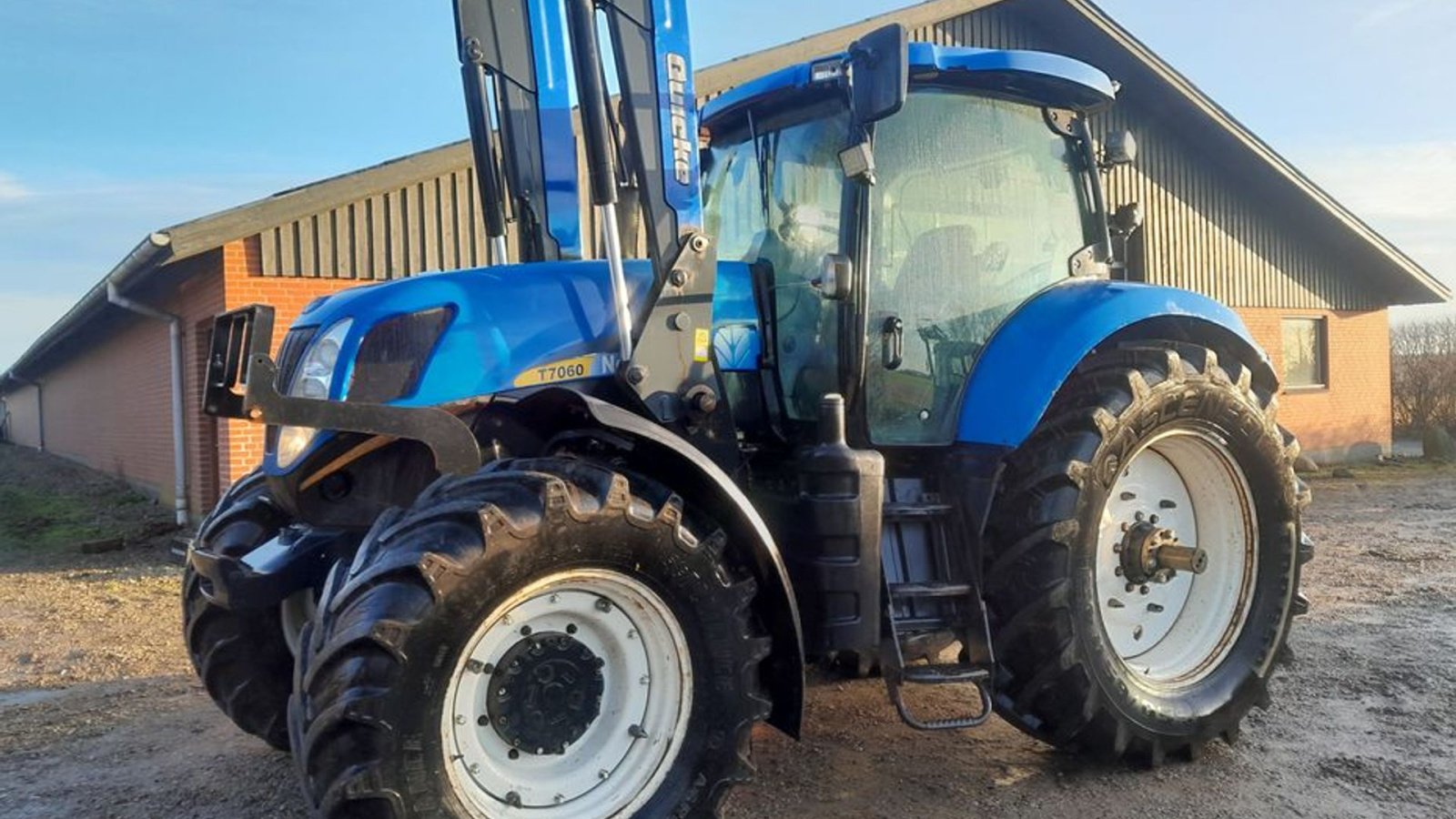 Traktor typu New Holland T7060 Power Shift med ÅLØ Q 76 frontlæsser, Gebrauchtmaschine v Skive (Obrázek 4)