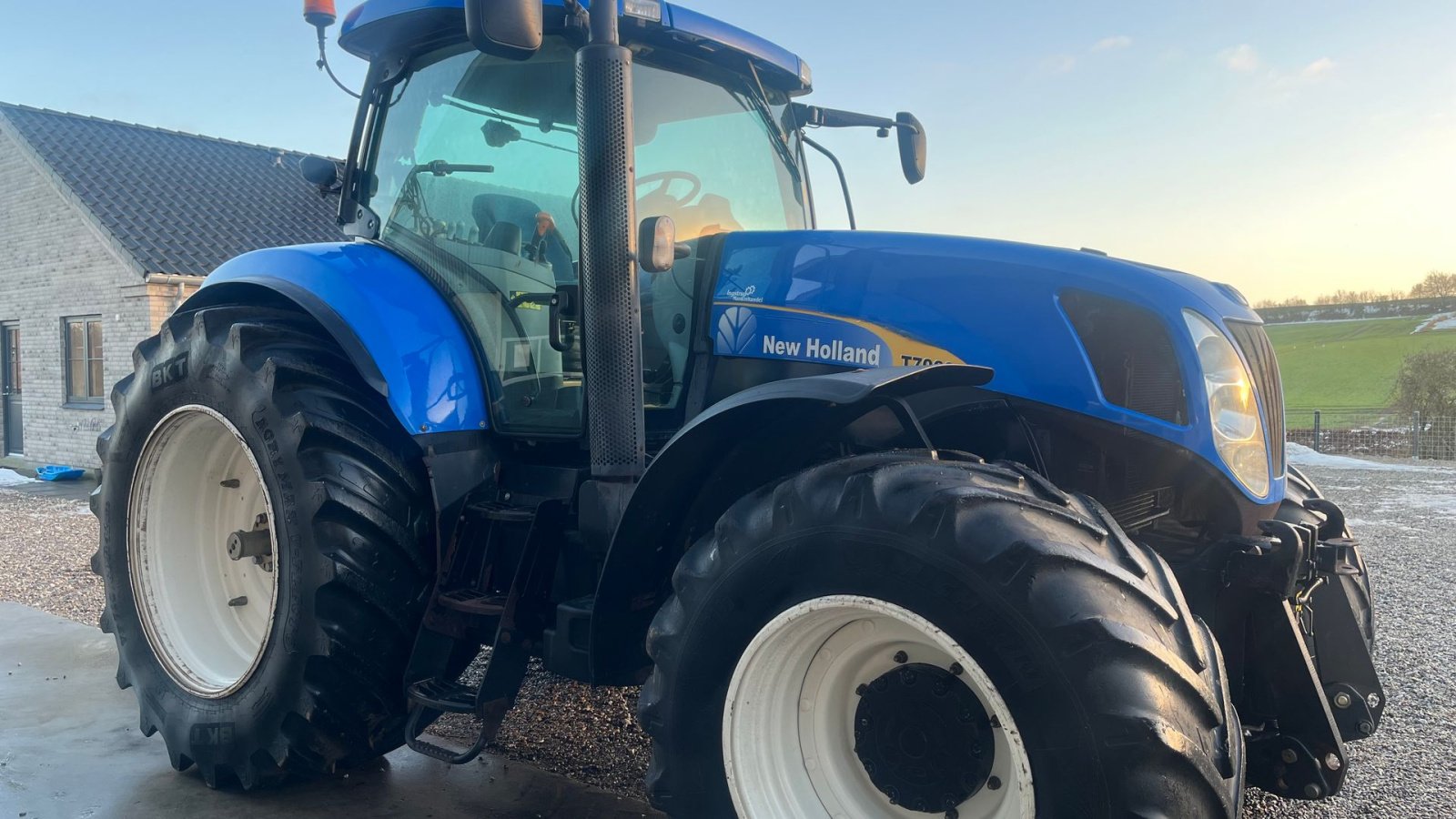 Traktor типа New Holland T7060 Sveaverken GPS evt, Gebrauchtmaschine в Vejle (Фотография 2)